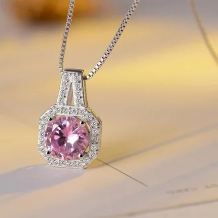 New Classic 0.2Ct Moissanite Stone Pendant Necklace
